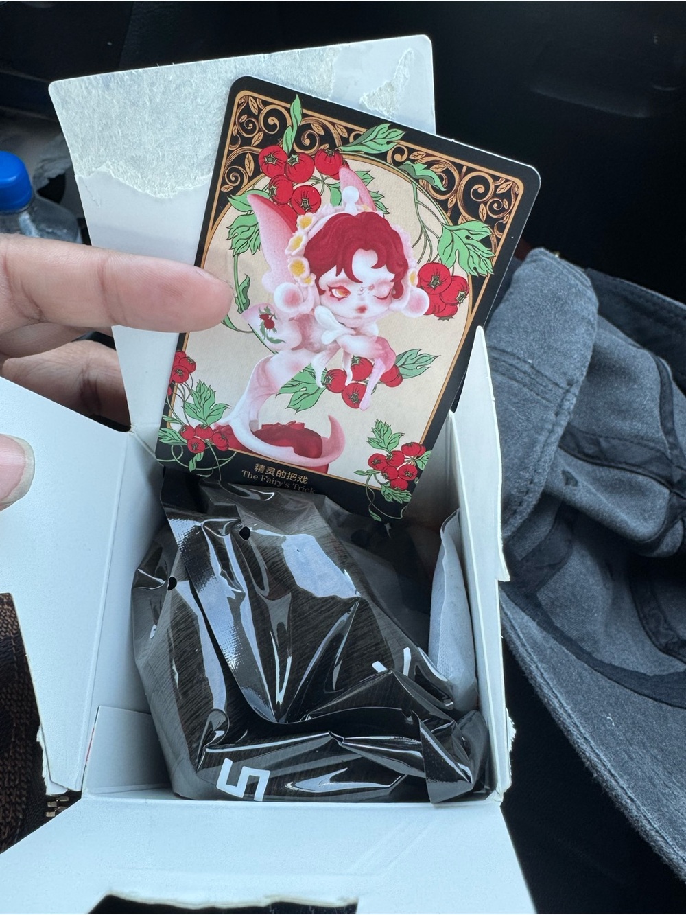 Skullpanda - Petals in four acts - The fairy’s trick - Pop Mart